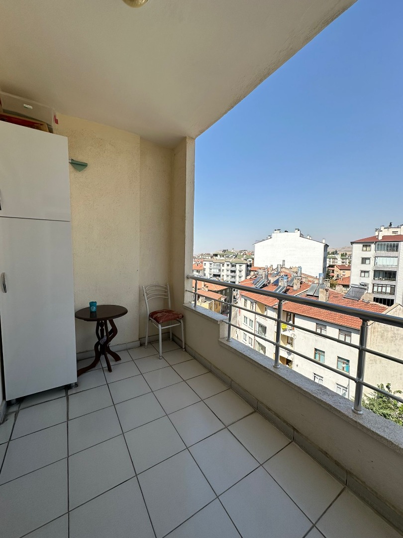 KAYSERİ DEVELİ ÇARŞI MERKEZDE SATILIK FIRSAT DAİRE
